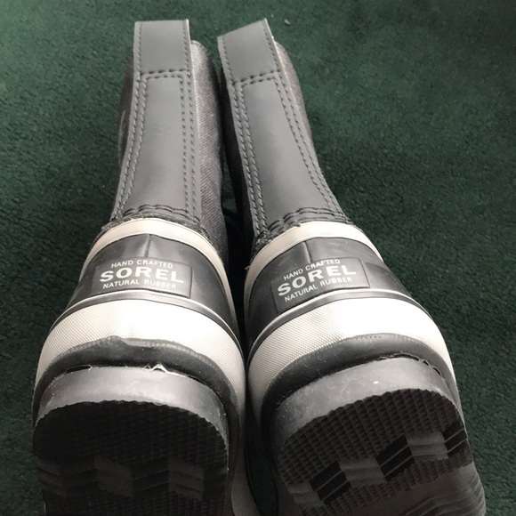 NWT Sorel 1964 CVS boot black size 6 or 8 Warm - Picture 11 of 16